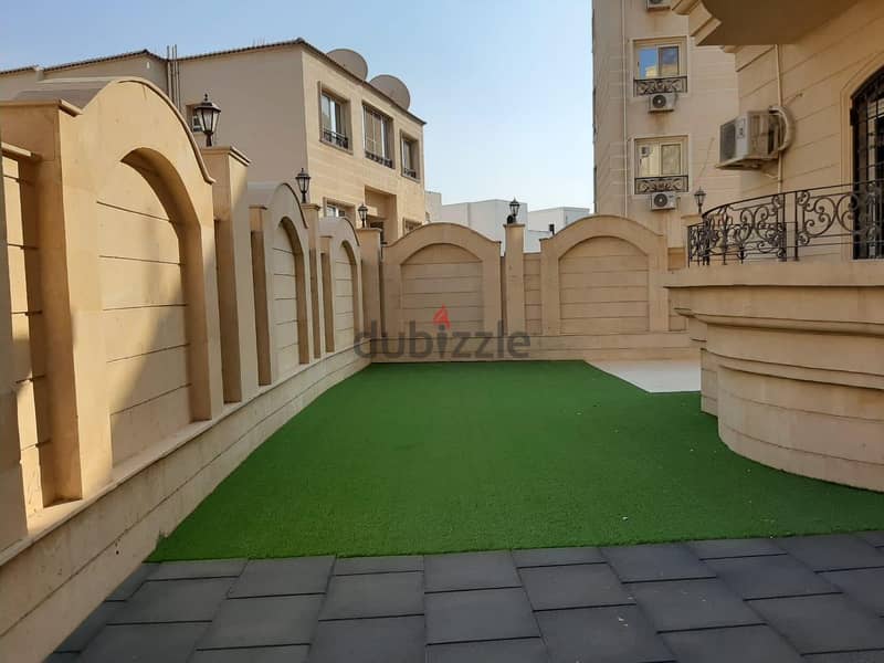 For Rent Amazing Apartment 250 M2 in West Golf 11