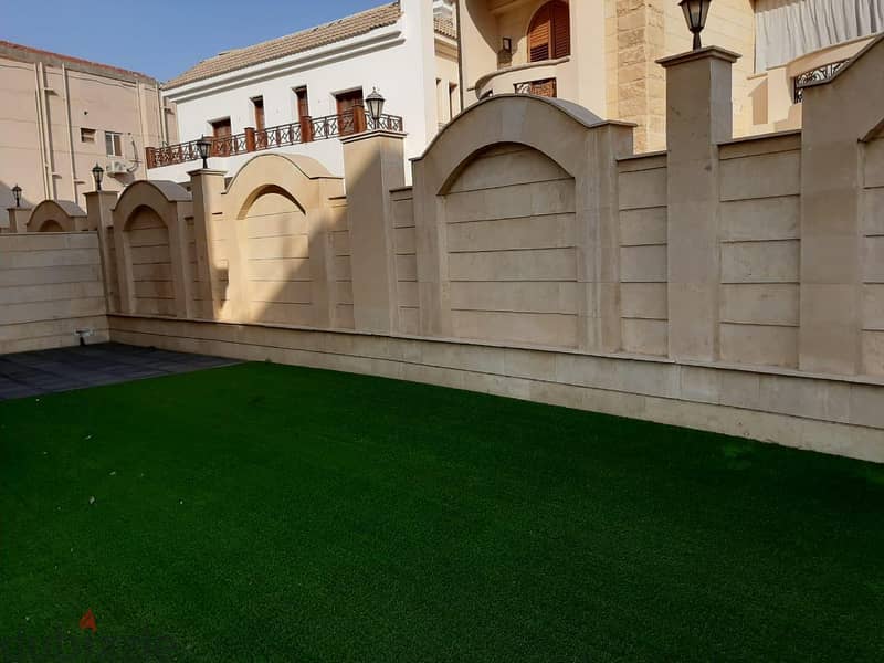 For Rent Amazing Apartment 250 M2 in West Golf 12