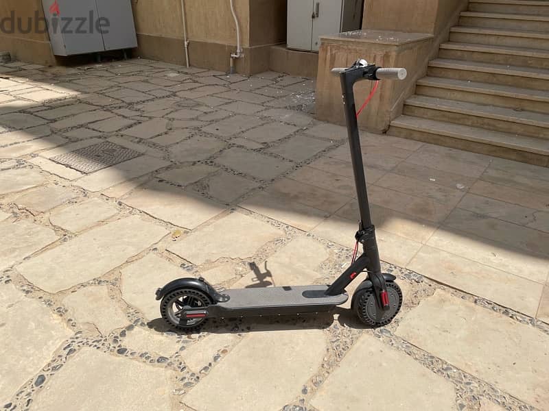 Alwakeel electric scooter as new 2