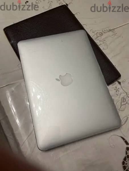 Apple MacBook Pro 13” 2015 7