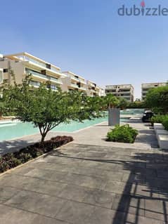 For Sale Apartment  144m in lake view new cairo ready to move 0