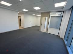Finished administrative office for rent, 96m, in CFC.