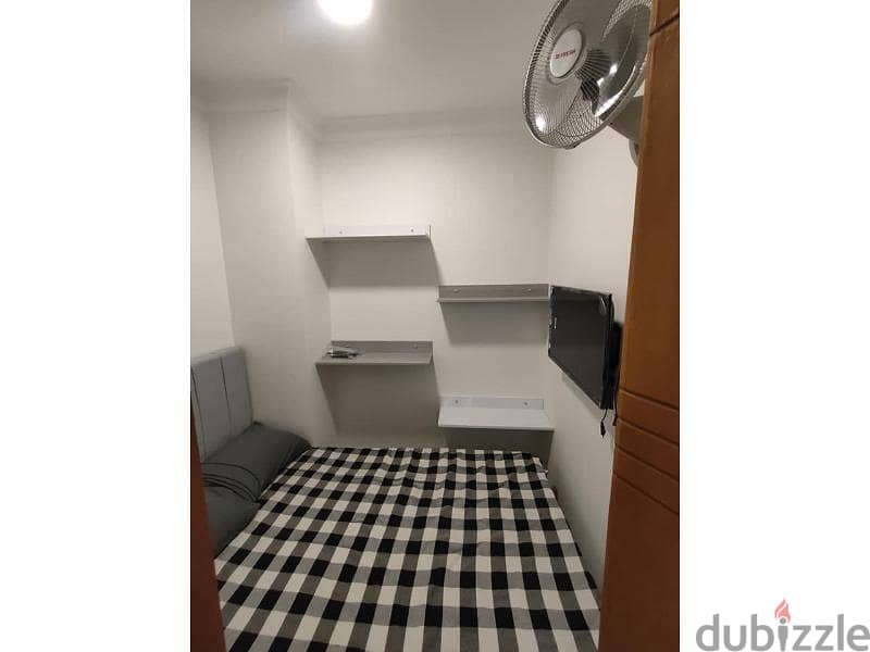 Apt for rent in Eastown ultra modern furnished 16