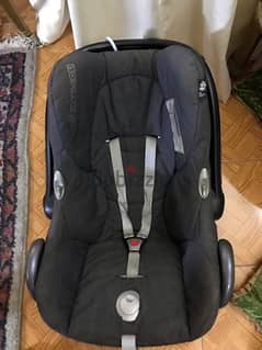 car seat for baby used maxi cosi