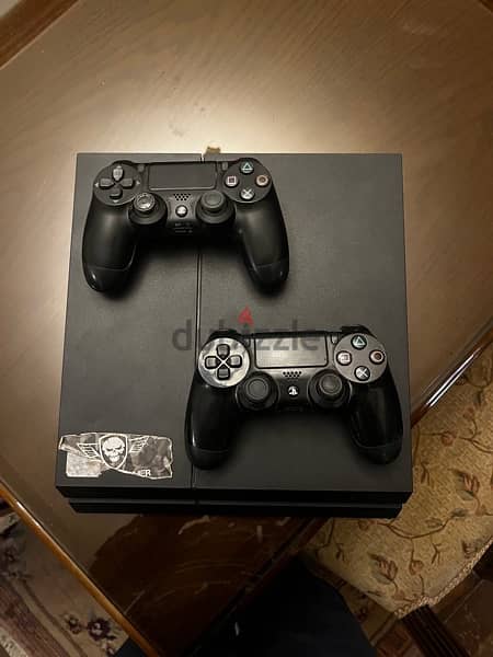 ps4 used in good condition 1