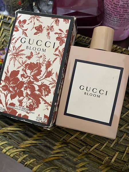 NEW ORIGINAL gucci perfume used only opened in The Airport 1