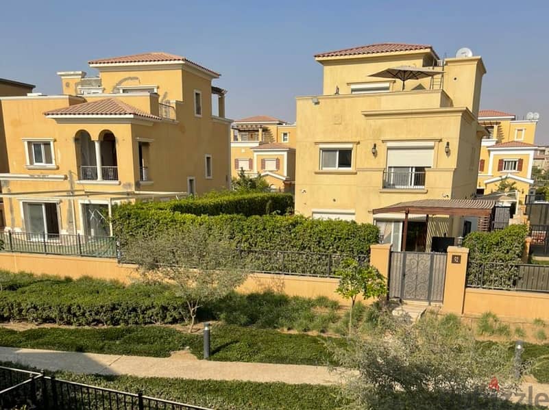 Ready to Move Super Lux Stand-Alone Villa for Sale in Mivida New Cairo in Golden Square 4