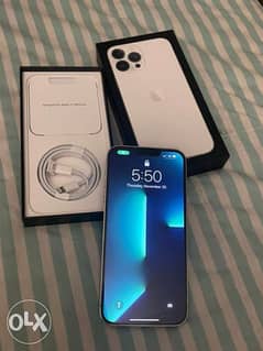 iPhone 13 Pro Max 512 Silver with Spigen case & Screen Protector 0