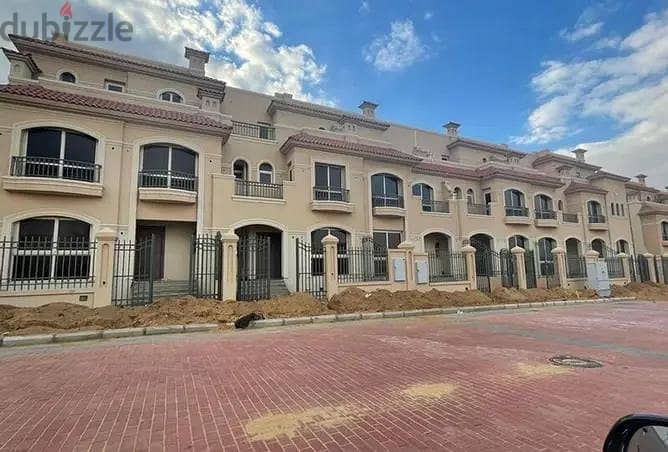 RTM Townhouse villa 230m for sale in Fifth Settlement at the price of La Vista City, New Cairo 8