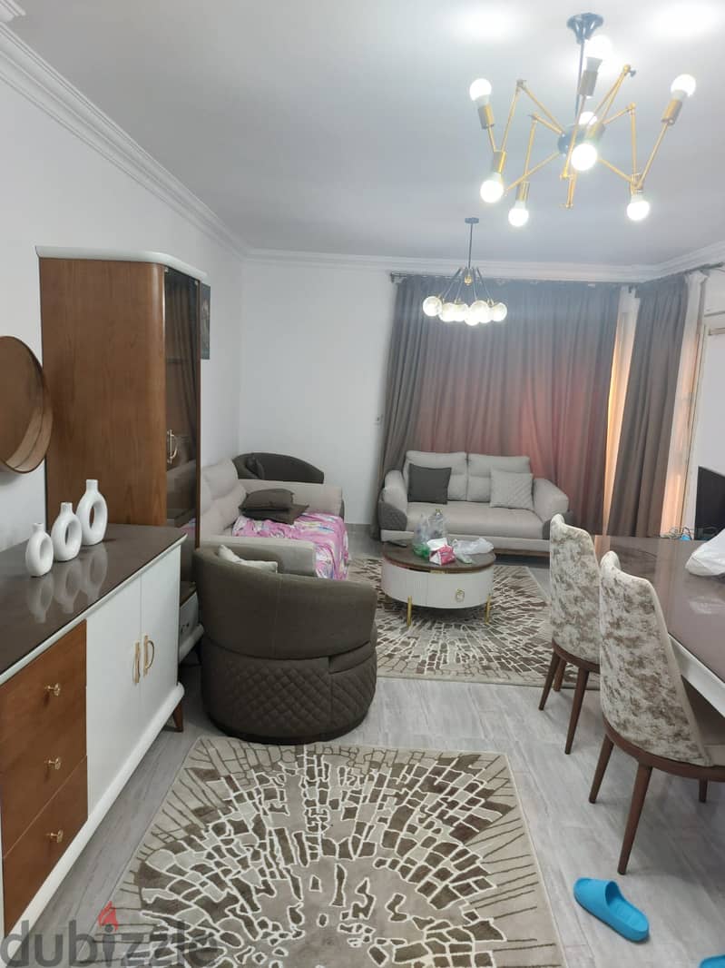 شقة مفروش بالكامل بالتكييفات و الاجهزة بأميز لوكيشن داخل القاهره الجديده New Cairo,El Andalus, - compound Ganet Masr 0