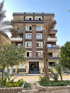 155 sqm apartment for sale, finished with air conditioners, in Fifth Settlement, directly in front of Hyde Park
