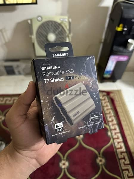 Samsung T7 Shield 2tb new sealed 0