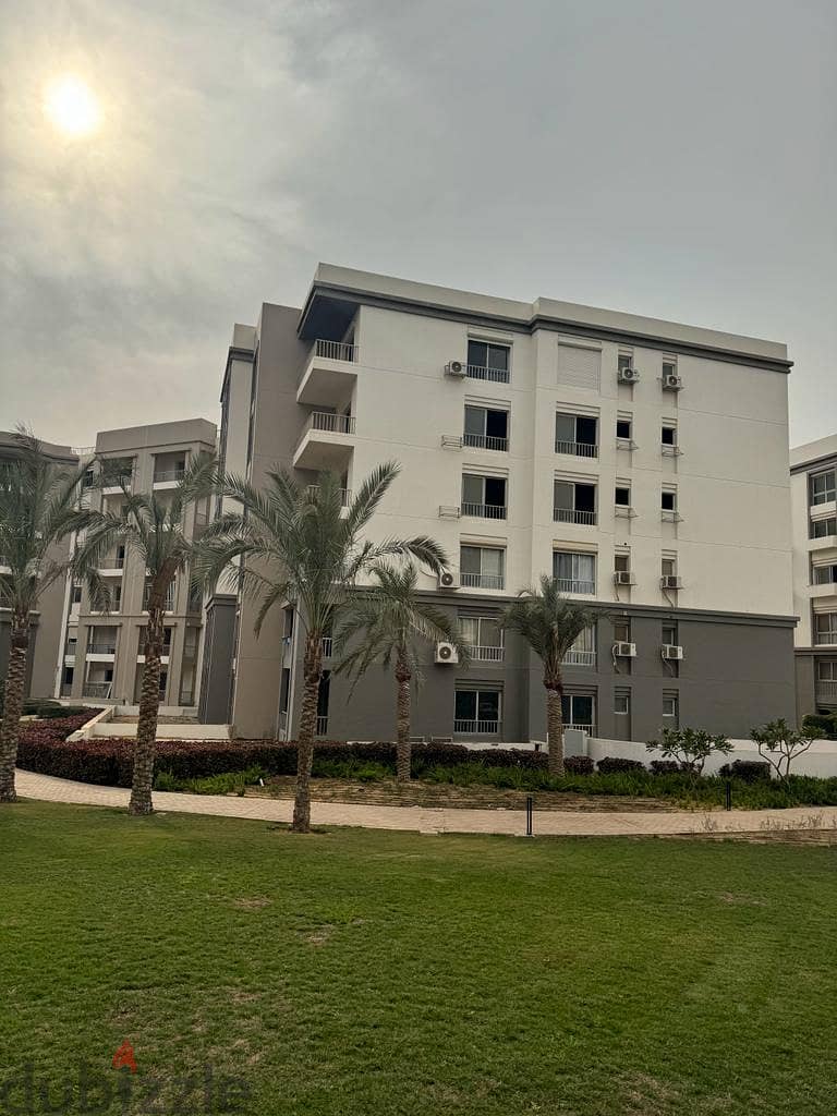 The lowest down payment for an apartment 207m in market ready to move in compound hyde park with installments 10