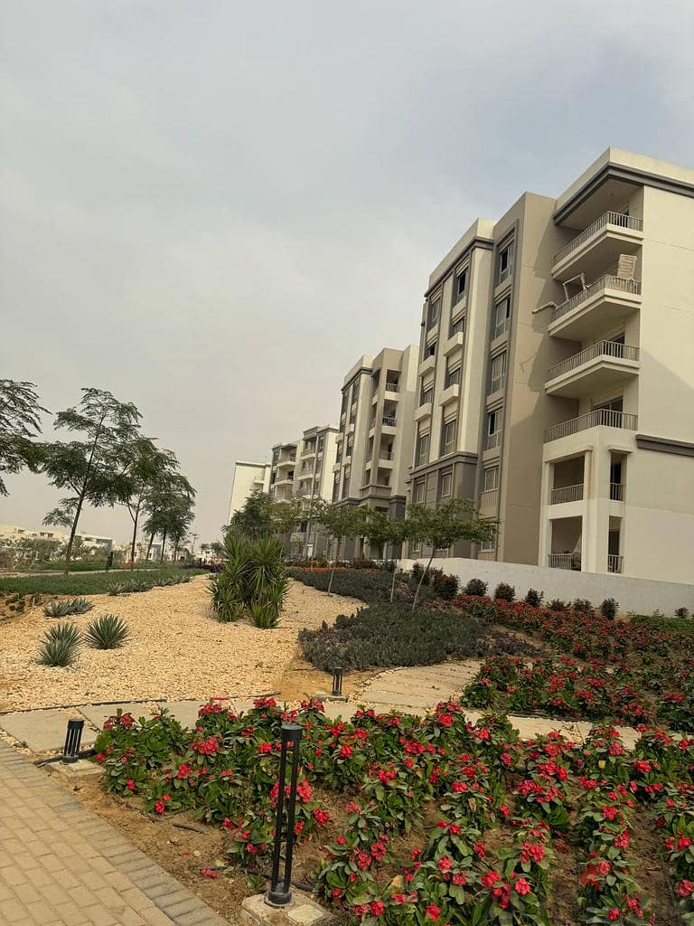 The lowest down payment for an apartment 207m in market ready to move in compound hyde park with installments 11