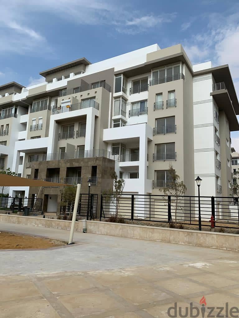 apartment FOR SALE IN greens HYDE PARK at  ,prime location Installments over 8 years 10