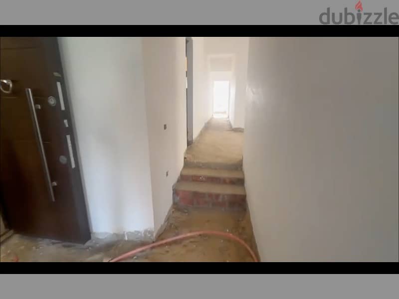 apartment 240m for sale 3/4 finishing ready to move in el shouyfat new cairo 2
