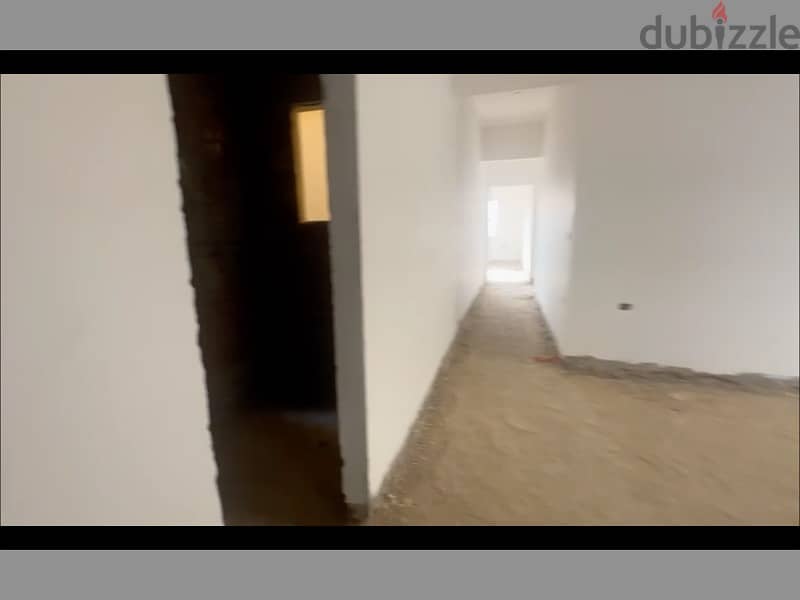apartment 240m for sale 3/4 finishing ready to move in el shouyfat new cairo 3