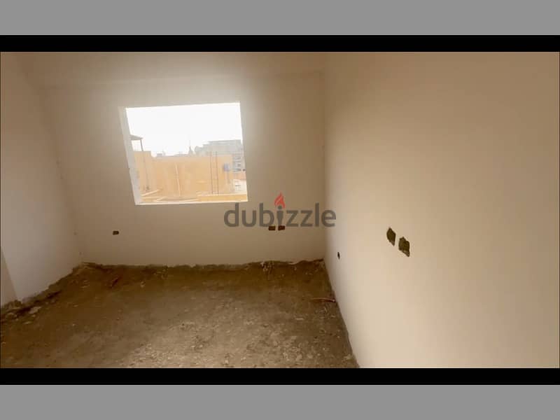 apartment 240m for sale 3/4 finishing ready to move in el shouyfat new cairo 10