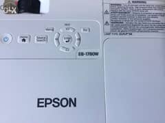 Epson EB-1780W Data Show Projector بروجيكتور ايبسون جديد واي فاي 0