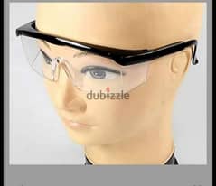 عدد كبير من النظارات شفافة لحماية العين نفس الصورة للبيع جملة تايواني