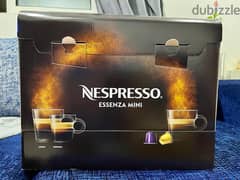 ماكينة تحضير القهوة نيسبريسو ايسينزا  جديد