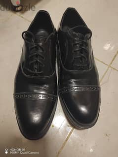 حذاء ماركةgenuine shoemaker مقاس ٤٢