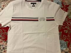 Tommy Hilfiger Tshirts Worn like new sizes from L to 2xl