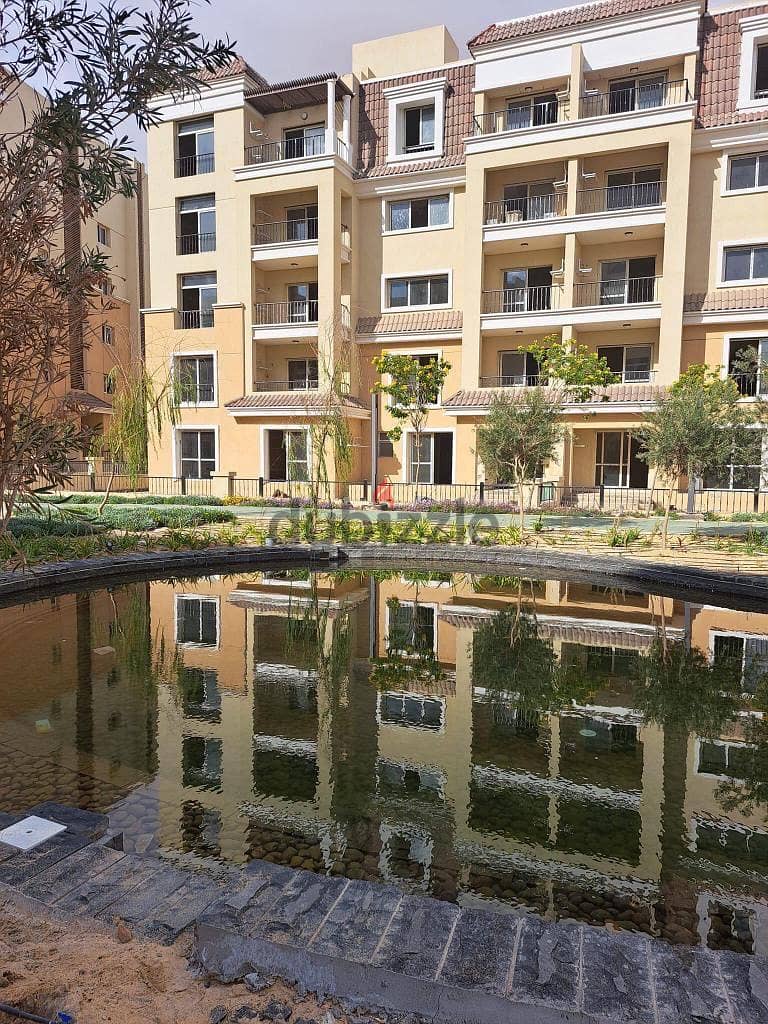 For sale, an apartment in a garden with a 42% discount on cash and installments over 8 years in Amazing Location in Cairo, in the Sarai Compound in fr 3