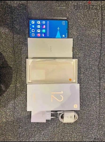 Xiaomi 12 2