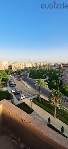 شقة فاخرة بمدينة الرحاب بالتجمع