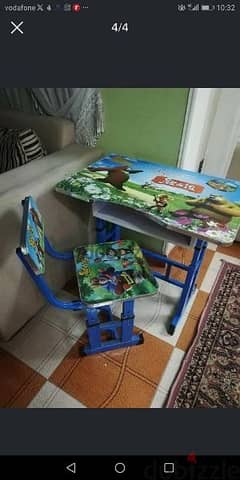 مكتب أطفال بالكرسي خشب في معدن