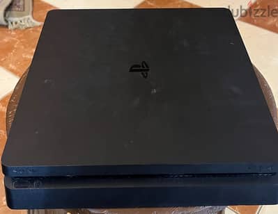 PlayStation 4 slim