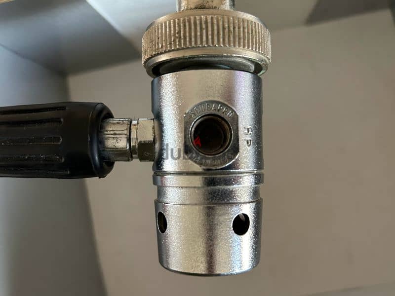 Scubapro MK2 Diving Regulator with R190 Second Stage 2