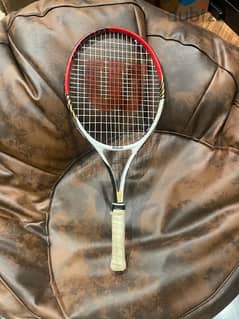 Tennis racket wilson jr