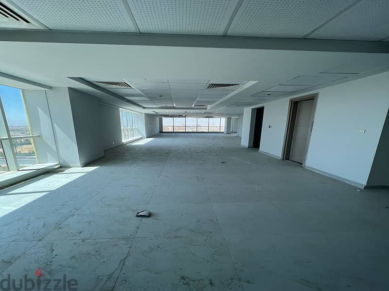 Office for sale, finished, with installments up to 7 years in the New capital 3