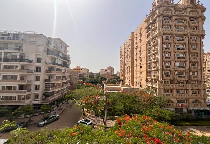 Villa Prime Location for sale in Heliopolis Square - Masr Elgdida 5