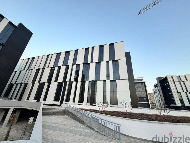 مكتب اداري 65 متر متشطب للايجار في هايد بارك القاهره الجديده 3