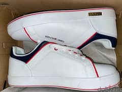 tommy shoes 43