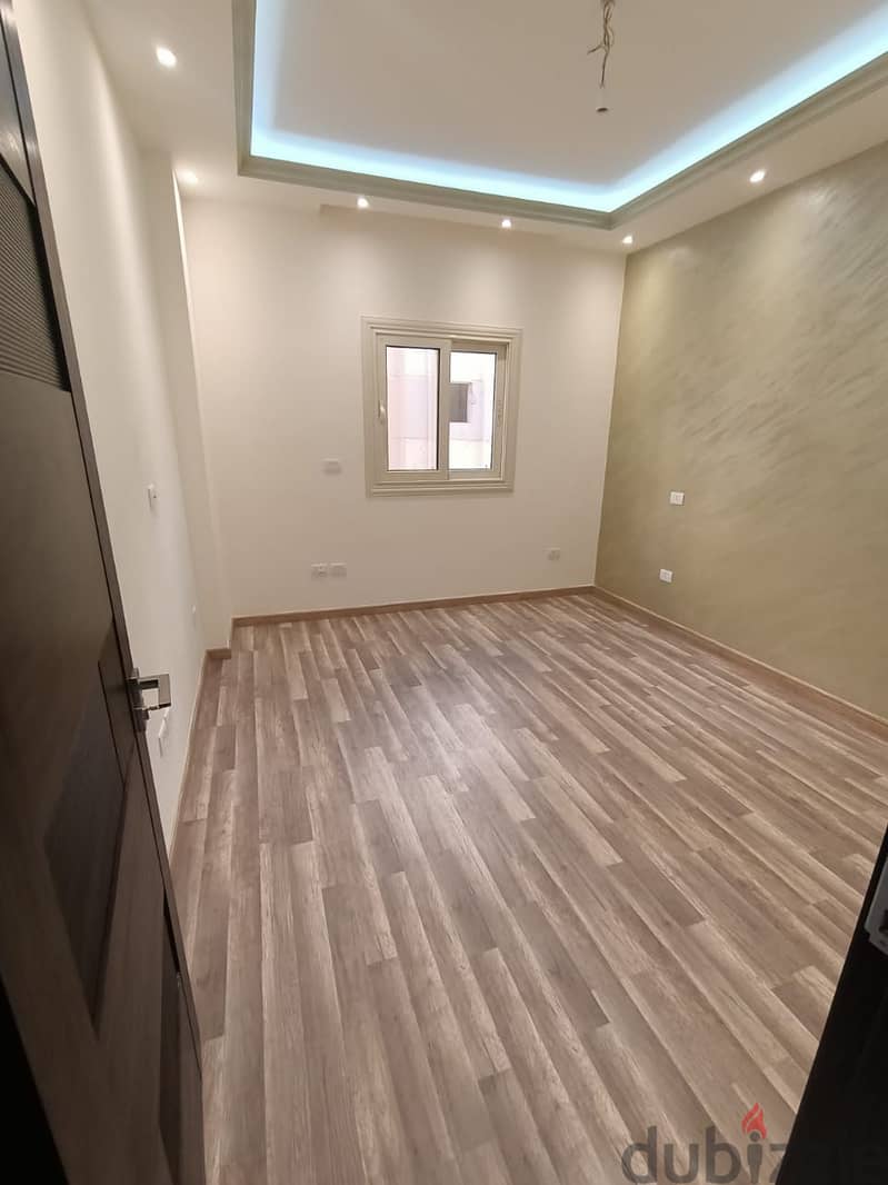 apartment for sale in new cairo el loutas shamalia  fully finished installments 11