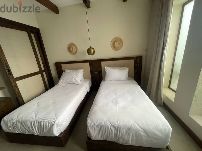 Distinctive hotel apartment for sale in Hacienda Bay 5