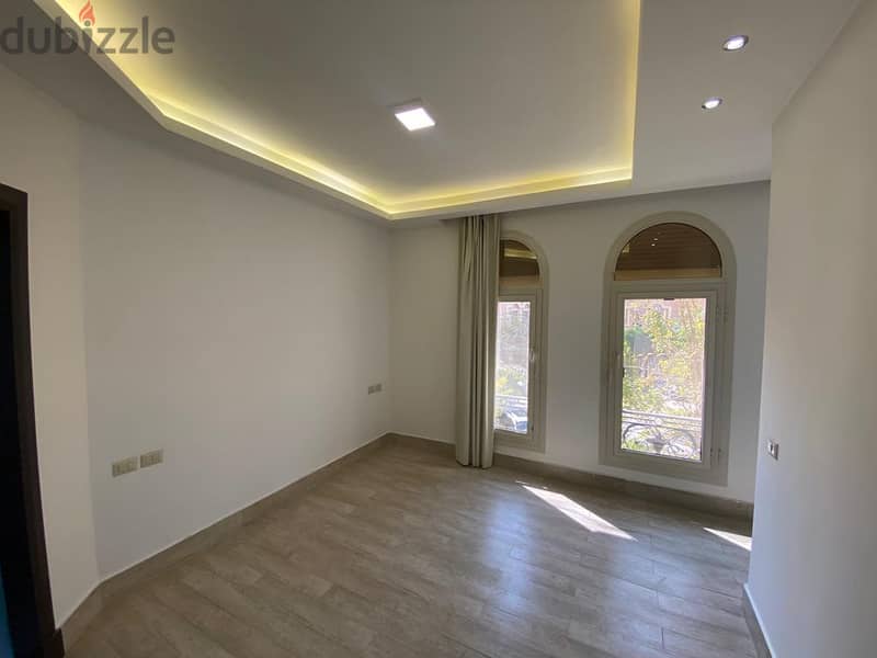 luxury duplex for rent in les rois compound with kitchen & ac's 18