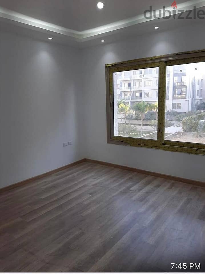 Apartment With Immediate Delivery 161m In Fifth Settlement Next to AUC In Galleria Compound With 5 Years Installments 12