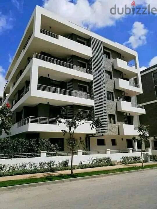 Apartment 165 m for sale in Taj City Compound, First Settlement, next to Madinaty, in front of Cairo International Airport, 70% discount installments 6