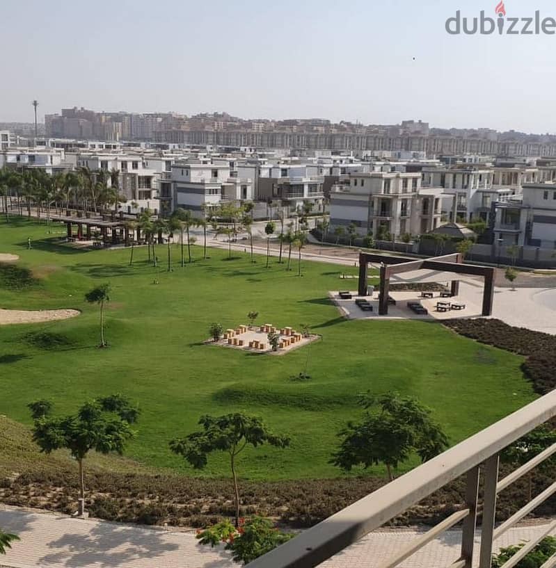 Apartment 165 m for sale in Taj City Compound, First Settlement, next to Madinaty, in front of Cairo International Airport, 70% discount installments 17
