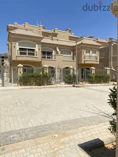 Twin house for sale at  Patio Oro with  a good location