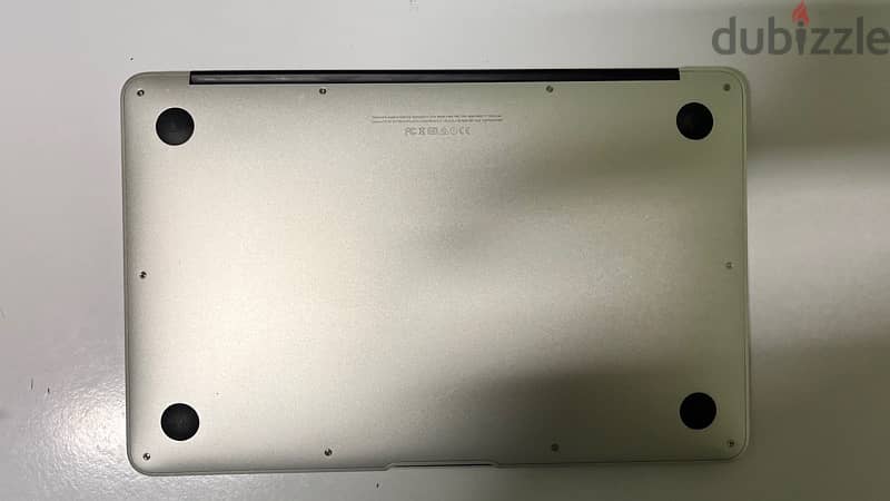 MacBook Air 2015 11” 128GB 4