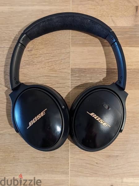 original Bose headphones with case سماعات بوص بمشتملاتها 1