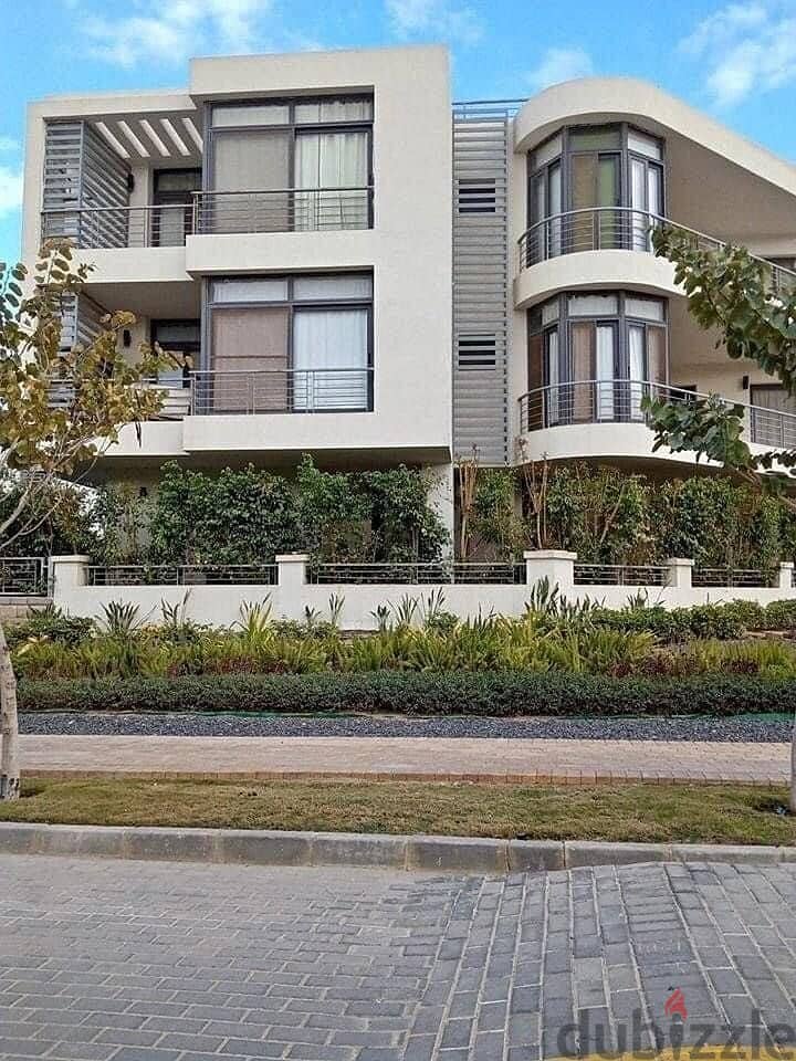villa with 4 rooms for sale in New Cairo in Taj City Compound, 175 meters, Taj City New Cairo - very special location for the unit - double view 35