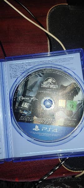 jurassic world evolution ps4 بلا خدوش