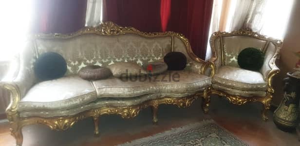 طقم انتريه مدهب انتبك وبحالة ممتازة